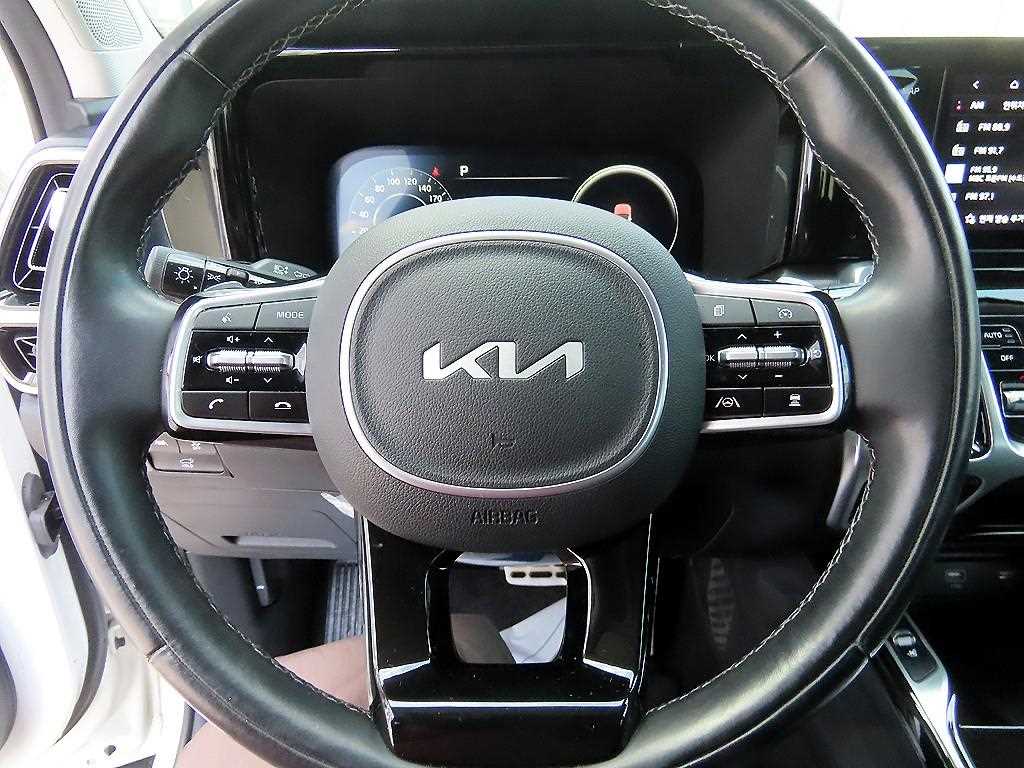 KIA Sorento - Vista 8