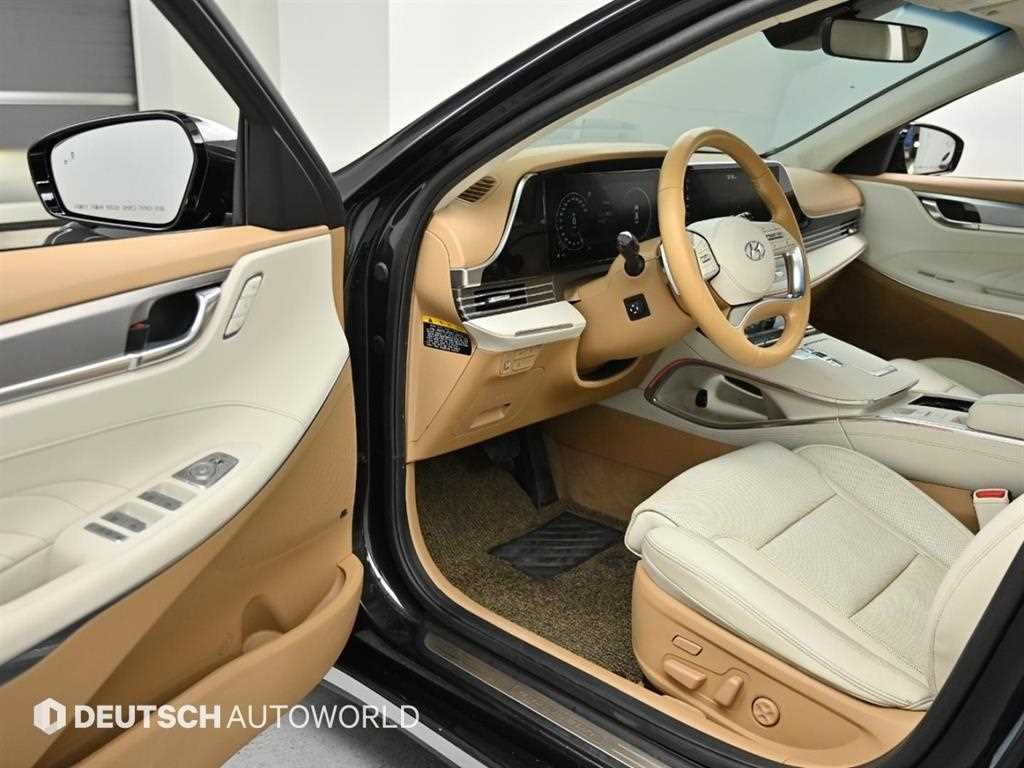 HYUNDAI Grandeur - Vista 12