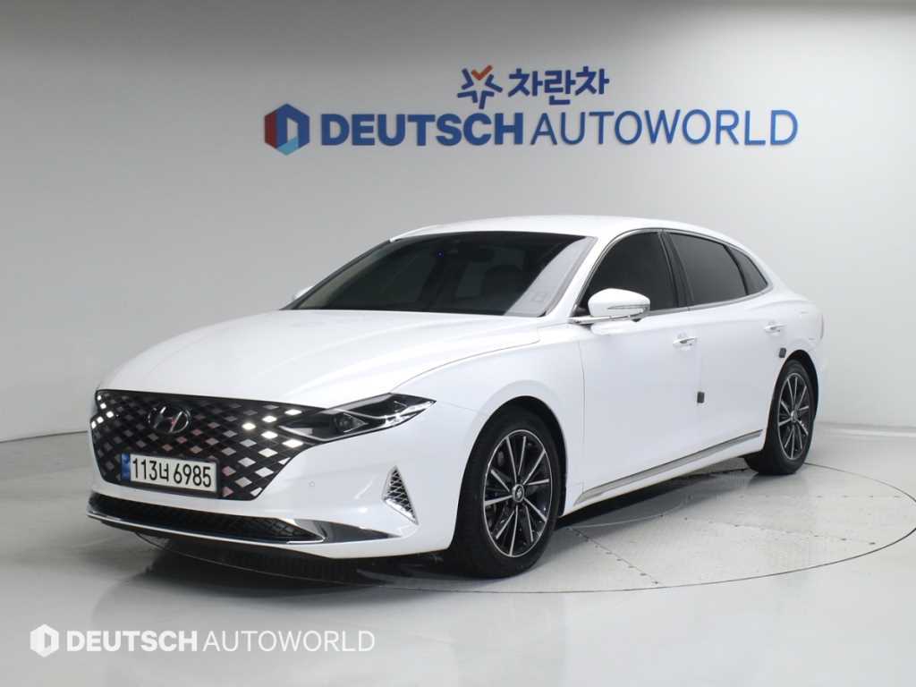HYUNDAI Grandeur - Vista 2