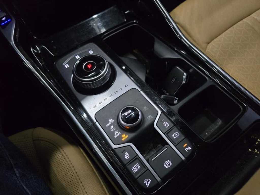 KIA Sorento - Vista 11