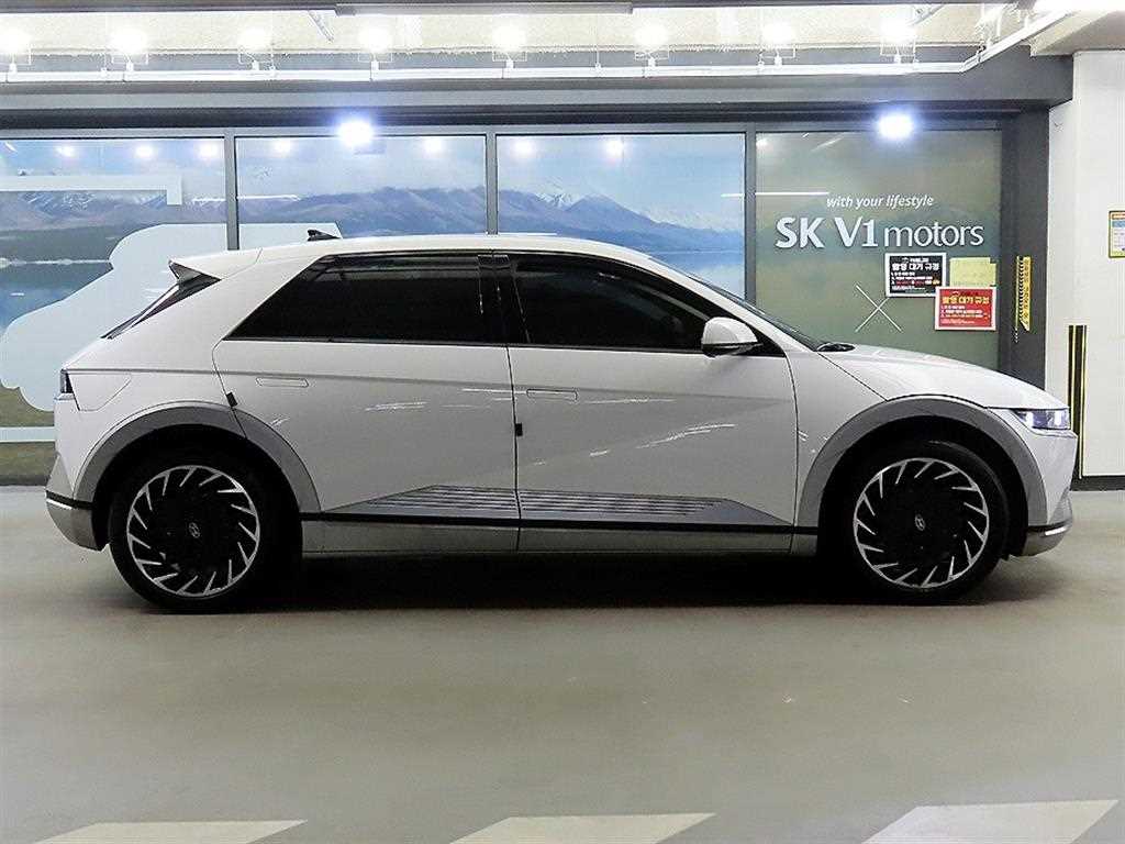 HYUNDAI Ioniq 5 - Vista 3