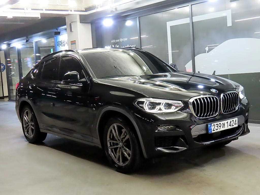 BMW X4 2021 Negro - Importación desde Corea - HF Imports Iquique - Foto 1