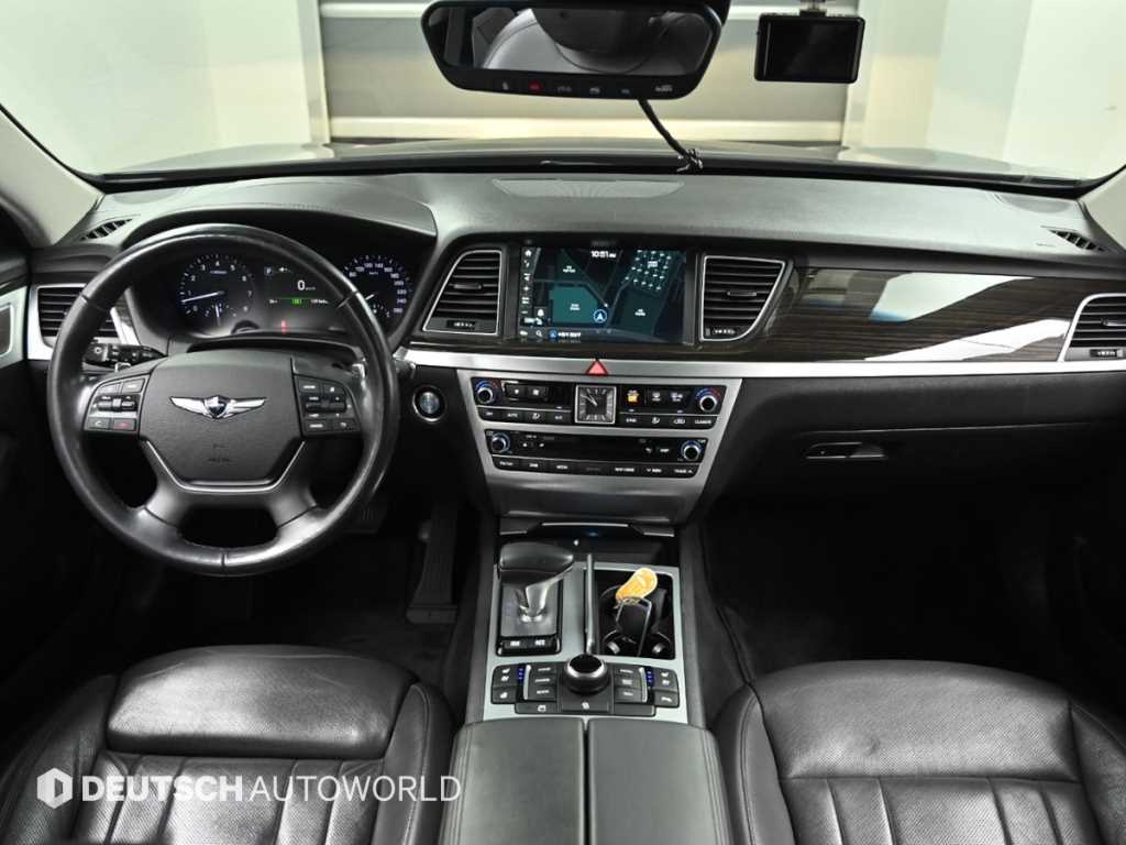 Genesis G80 - Vista 8