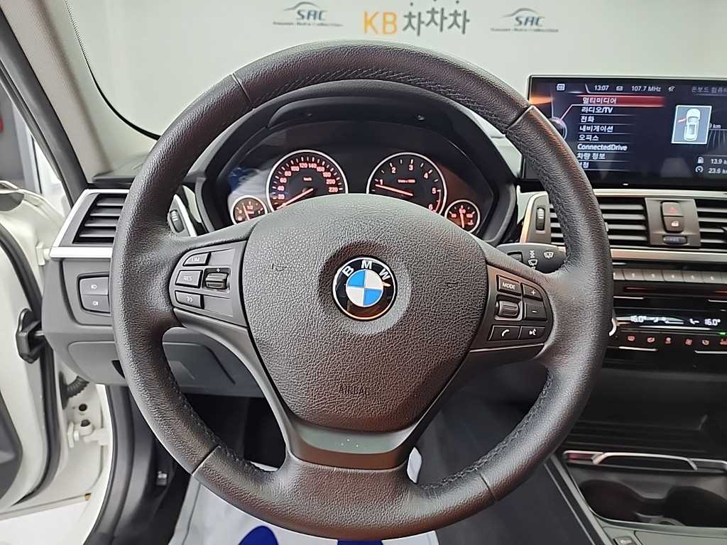 BMW 3 series - Vista 9