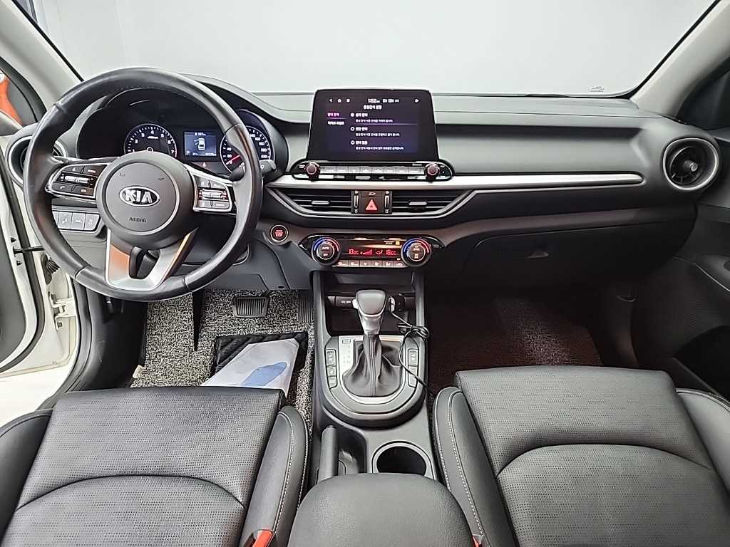 KIA K3 - Vista 7