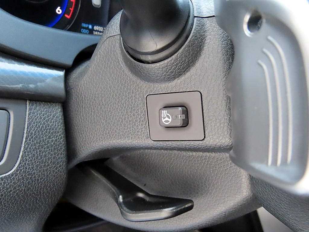 HYUNDAI i40 - Vista 12