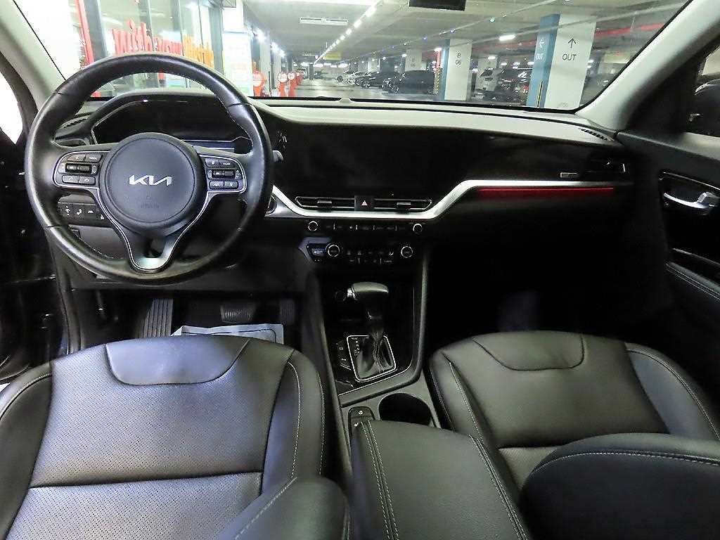 KIA Niro - Vista 10