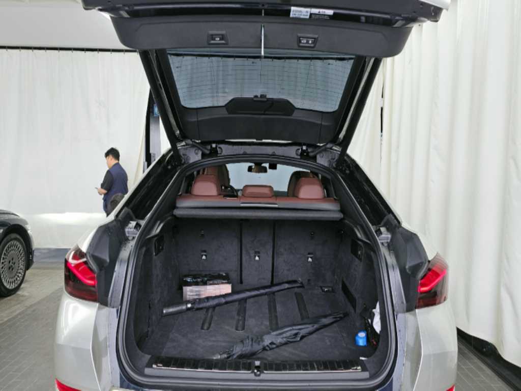 BMW X6 2024 - Importación desde Corea - HF Imports Iquique - Foto 17