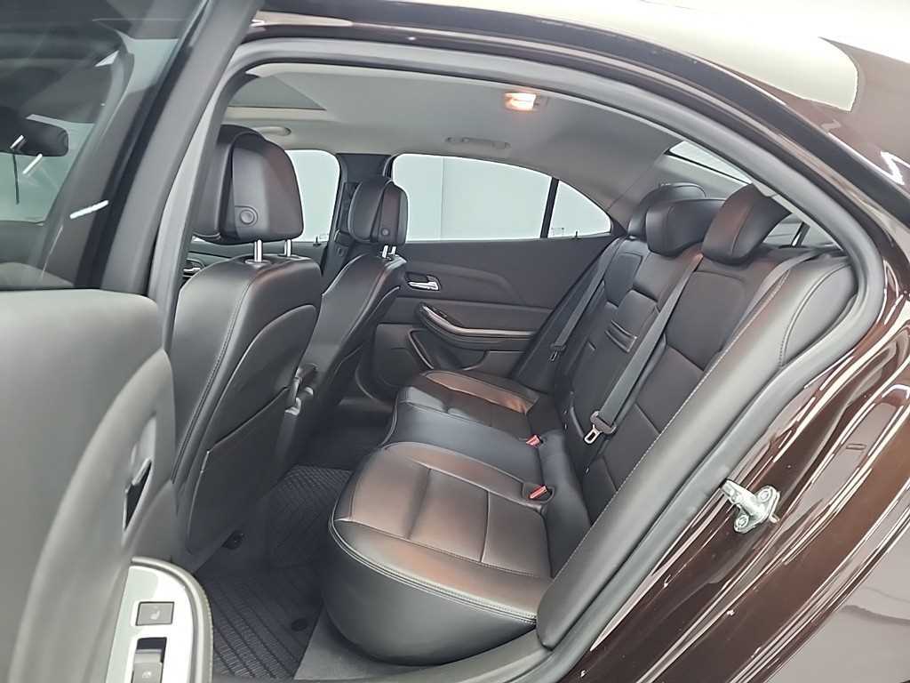 Chevrolet Malibu - Vista 12