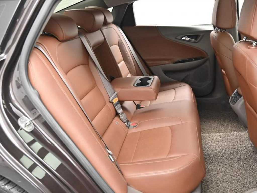 Chevrolet Malibu - Vista 12