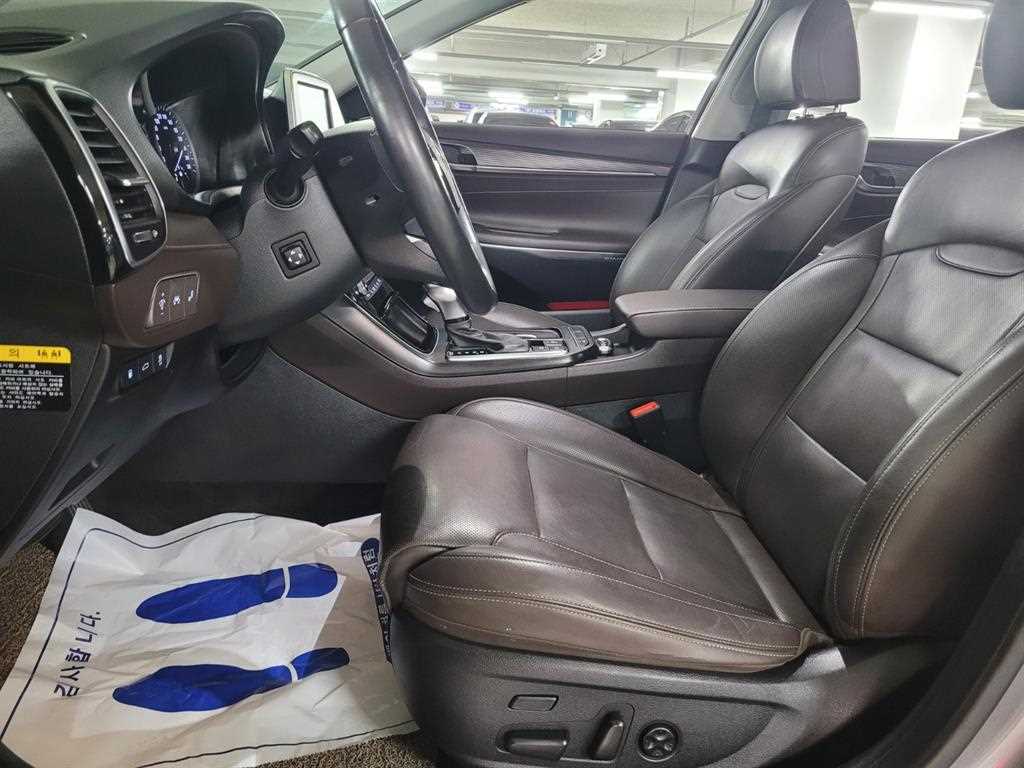 HYUNDAI Grandeur - Vista 6