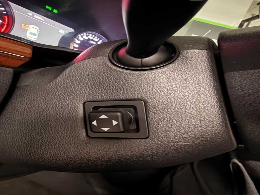 KIA K7 - Vista 9