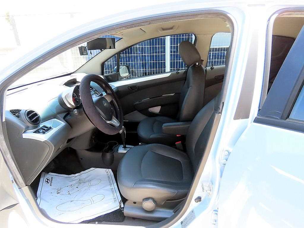 Chevrolet Spark - Vista 5