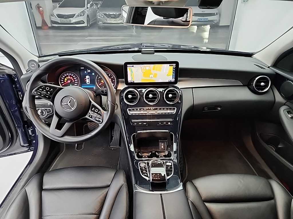 Mercedes Benz C Class - Vista 7