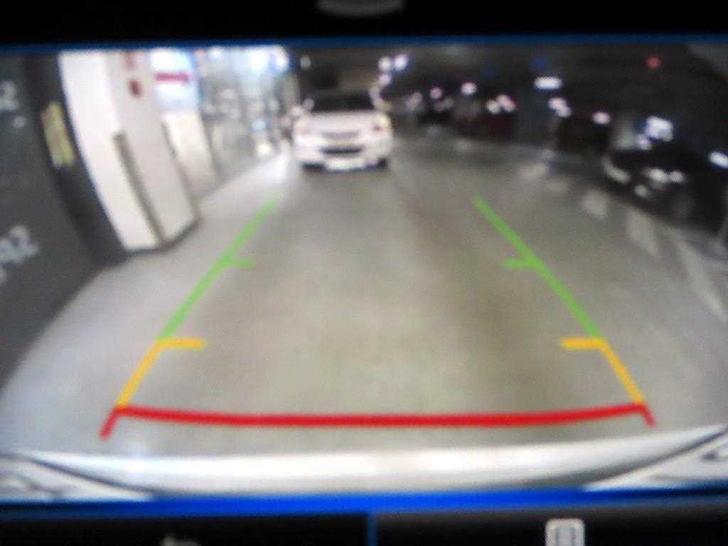 SAMSUNG QM6 2018 Blanco - Importación desde Corea - HF Imports Iquique - Foto 13