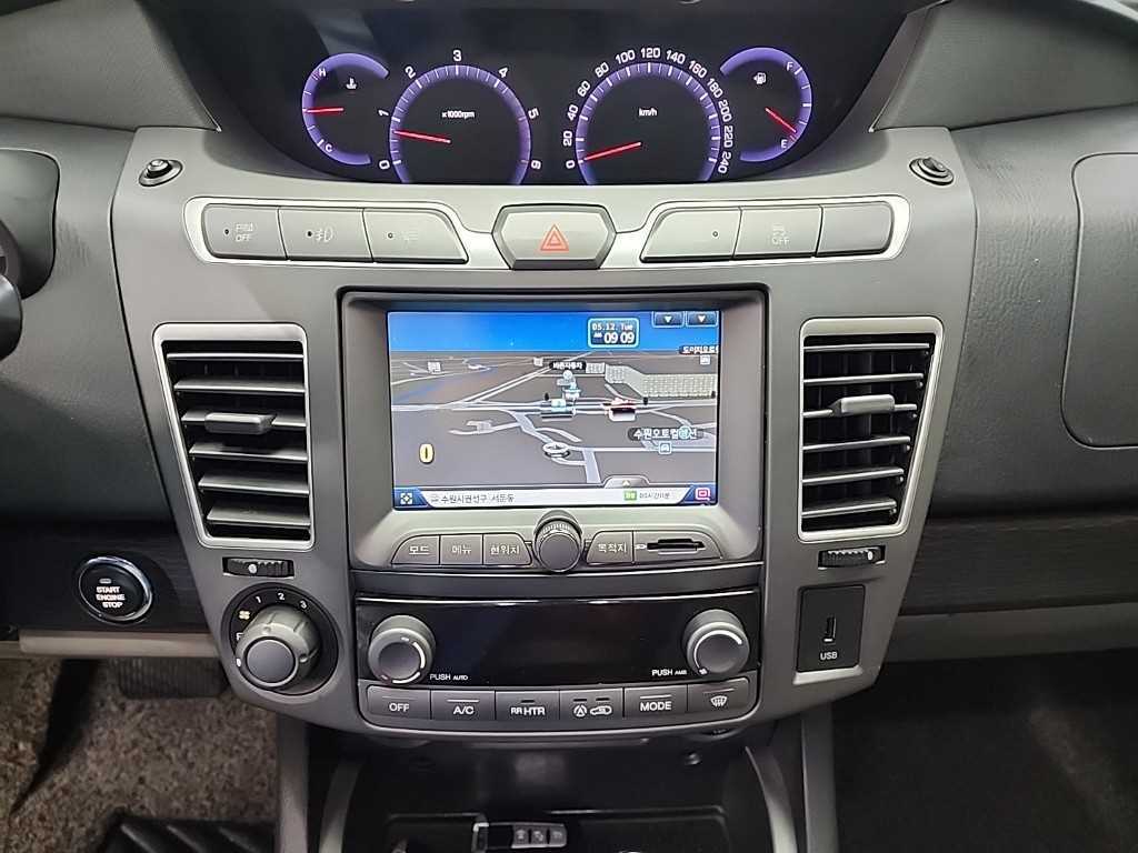 Ssangyong Korando - Vista 10