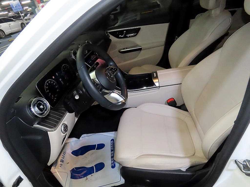 Mercedes Benz C Class - Vista 6