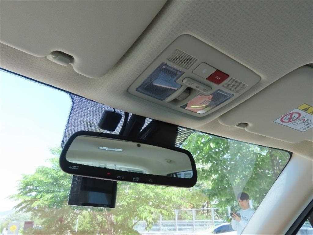 HYUNDAI Casper - Vista 10