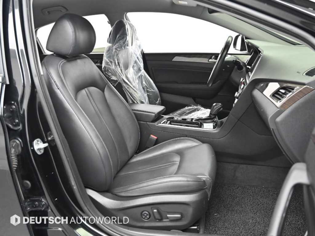 HYUNDAI Sonata - Vista 10
