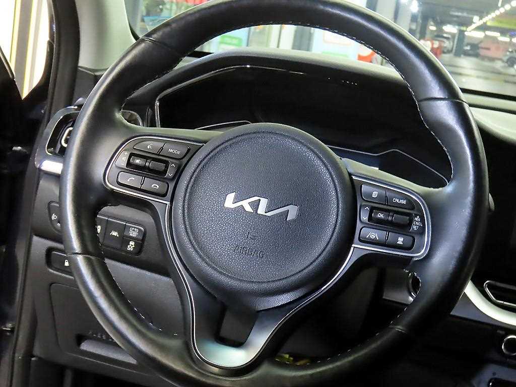 KIA Niro - Vista 8
