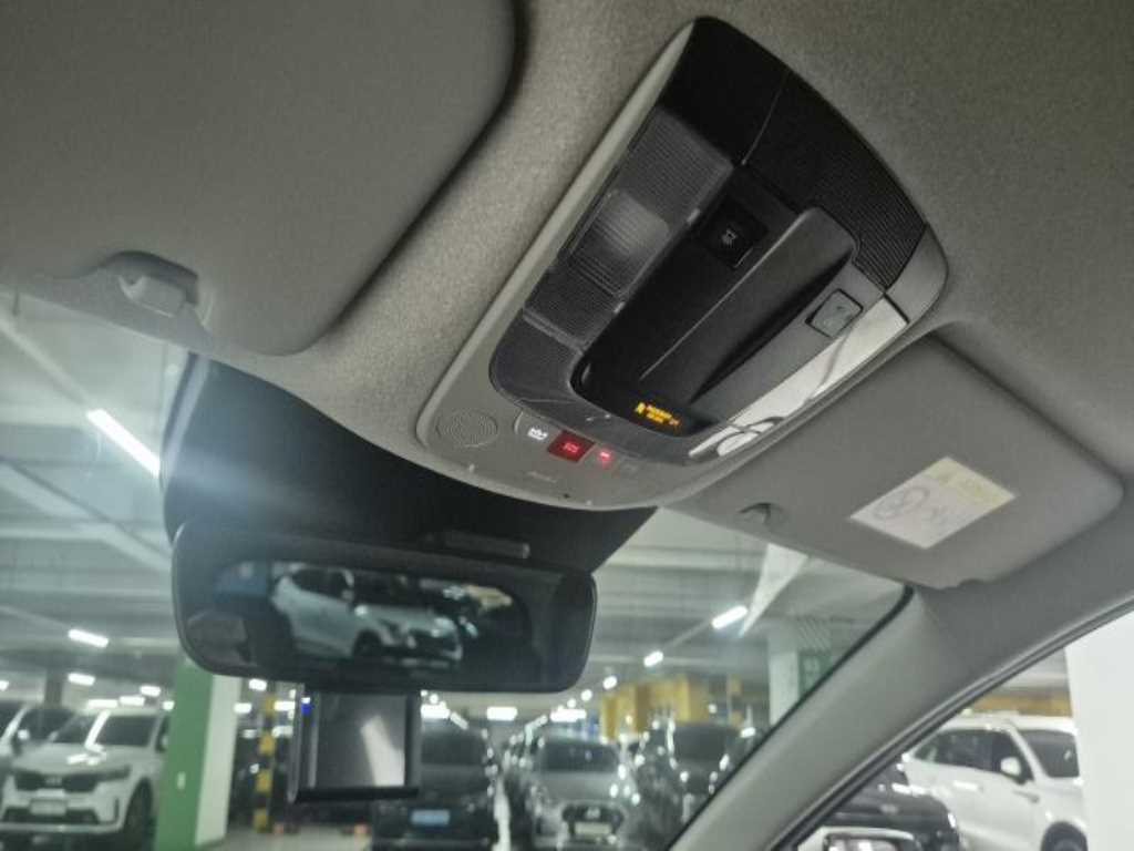 KIA Niro - Vista 12