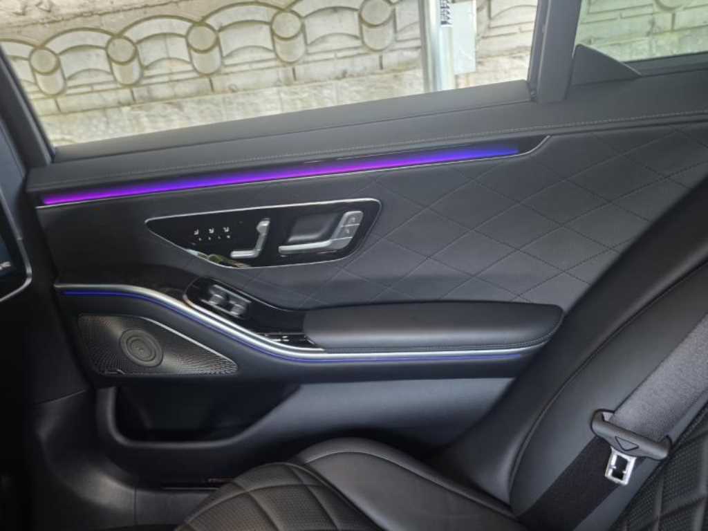 Mercedes Benz S Class - Vista 10