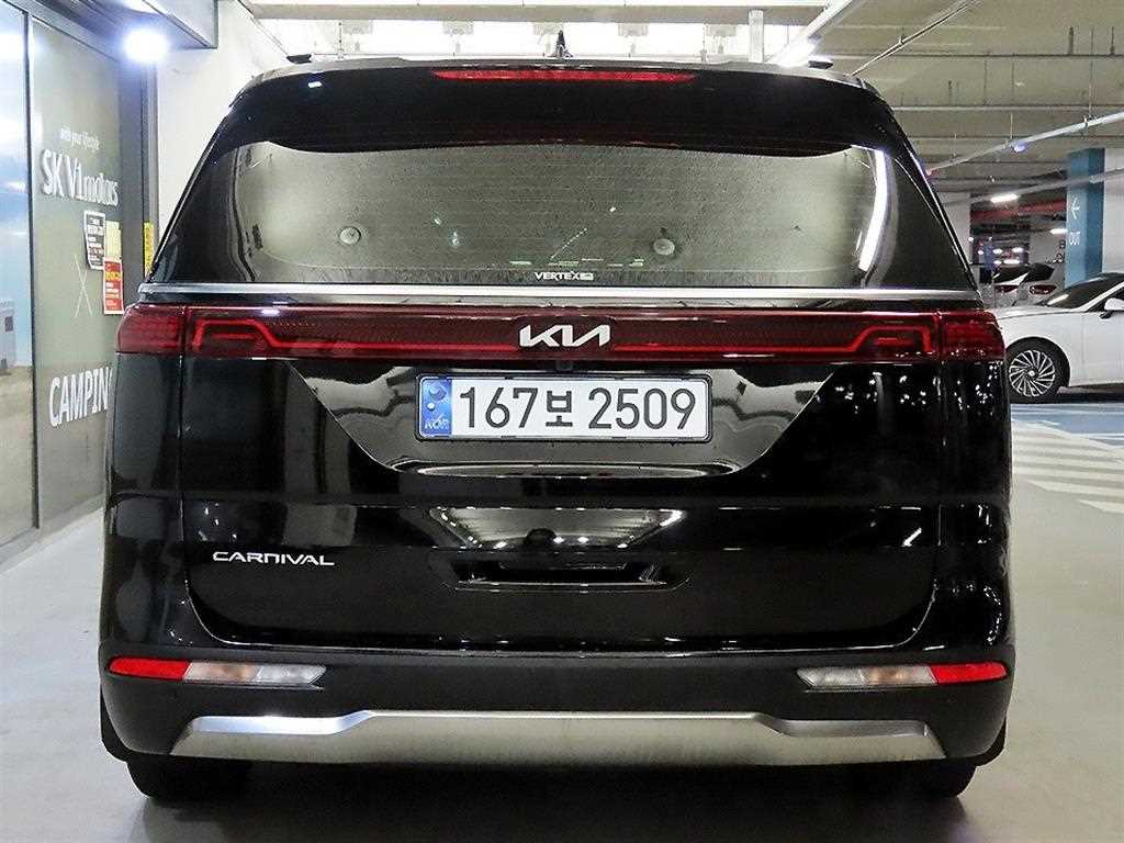 KIA Carnival - Vista 5