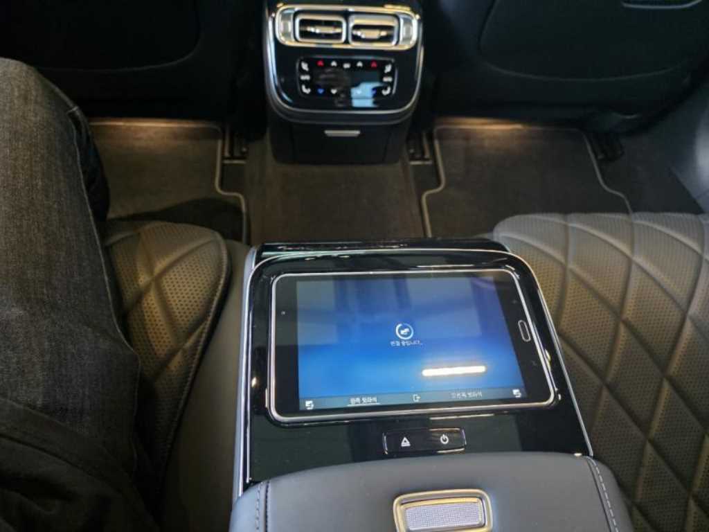 Mercedes Benz S Class - Vista 11