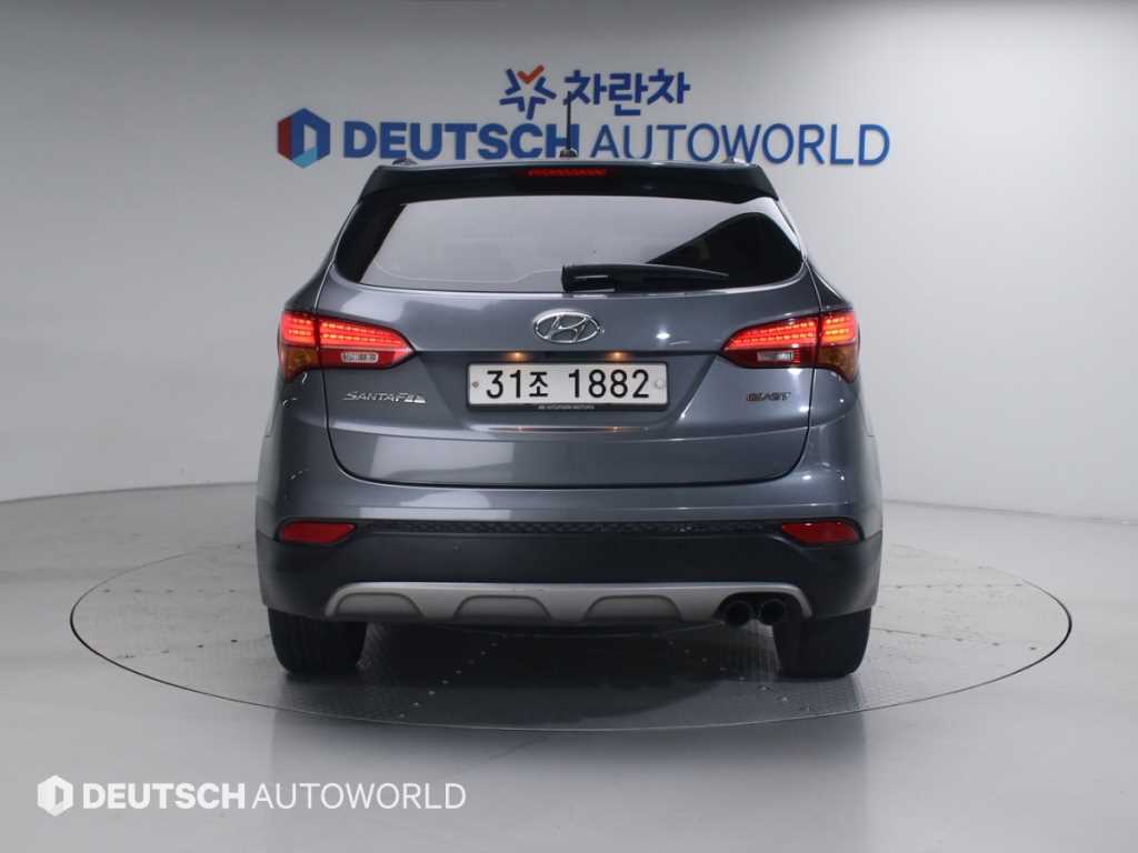 HYUNDAI Santa Fe - Vista 4