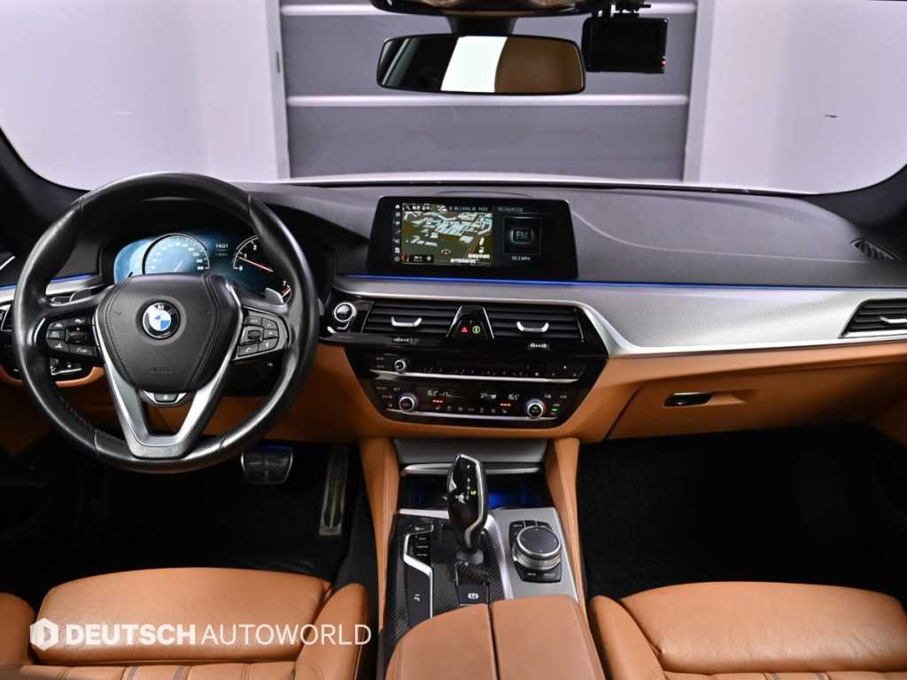 BMW 5 Series - Vista 7