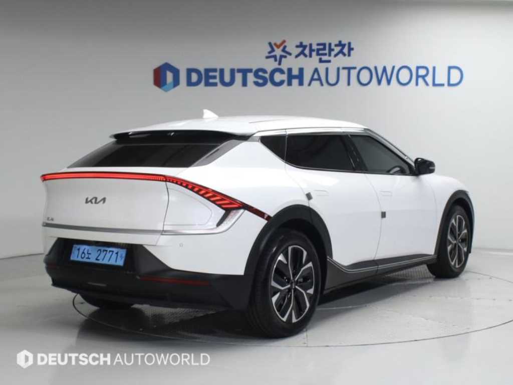 KIA EV6 - Vista 2