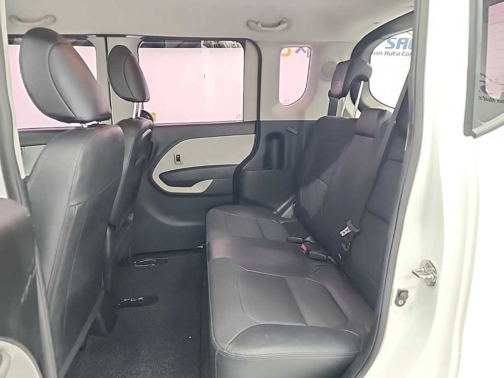 KIA Ray - Vista 12