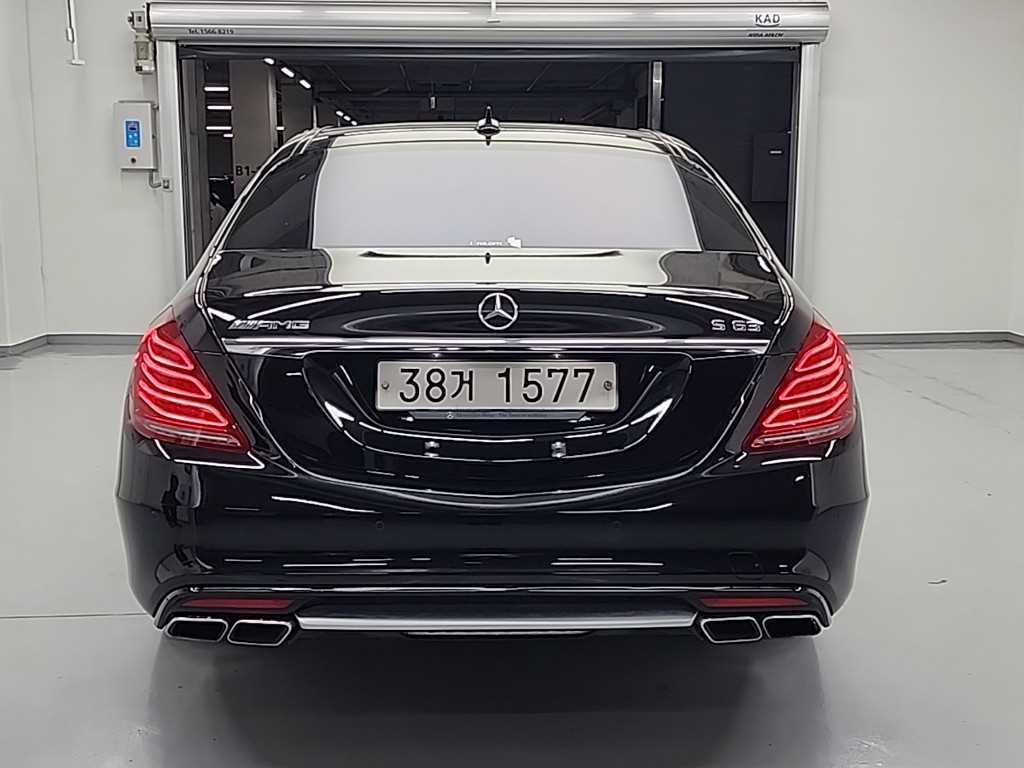 Mercedes Benz S Class - Vista 3