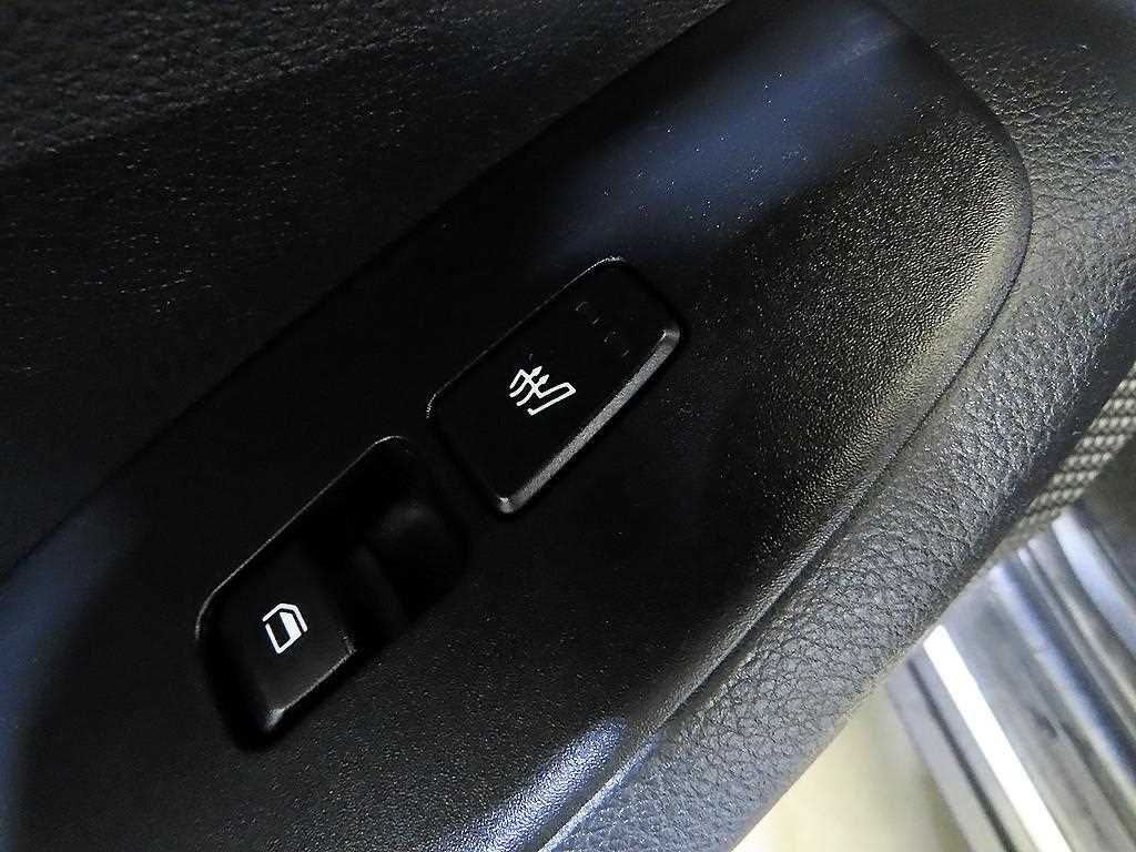 KIA Seltos 2023 Blanco - Importación desde Corea - HF Imports Iquique - Foto 15
