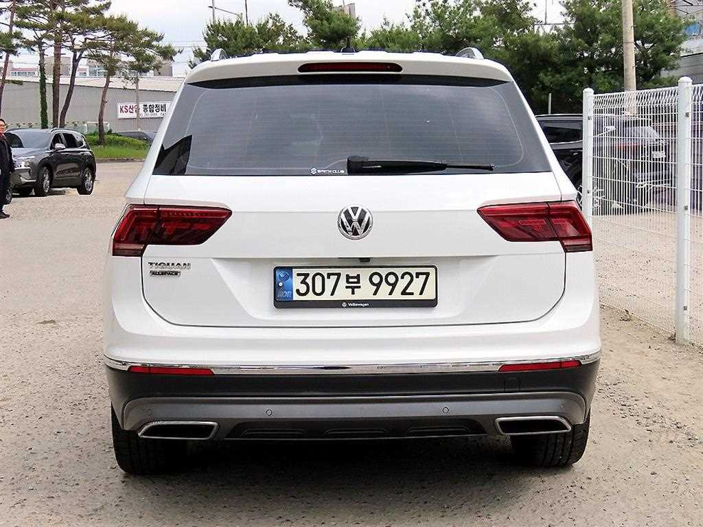 Volkswagen Tiguan - Vista 4