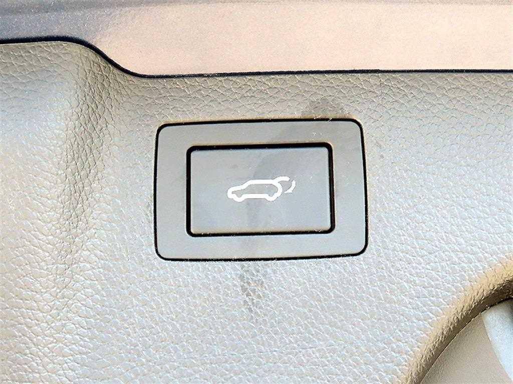 HYUNDAI Santa Fe 2016 Azul - Importación desde Corea - HF Imports Iquique - Foto 18