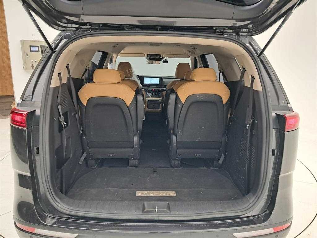 KIA Carnival 2022 Gris - Importación desde Corea - HF Imports Iquique - Foto 17