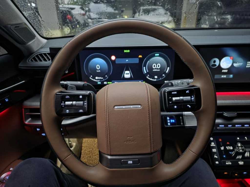 HYUNDAI Grandeur - Vista 7