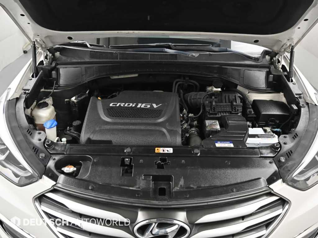 HYUNDAI Santa Fe - Vista 6