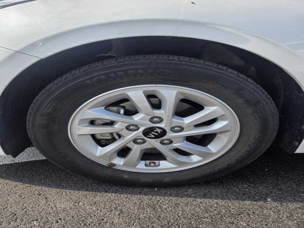 KIA K3 - Vista 9