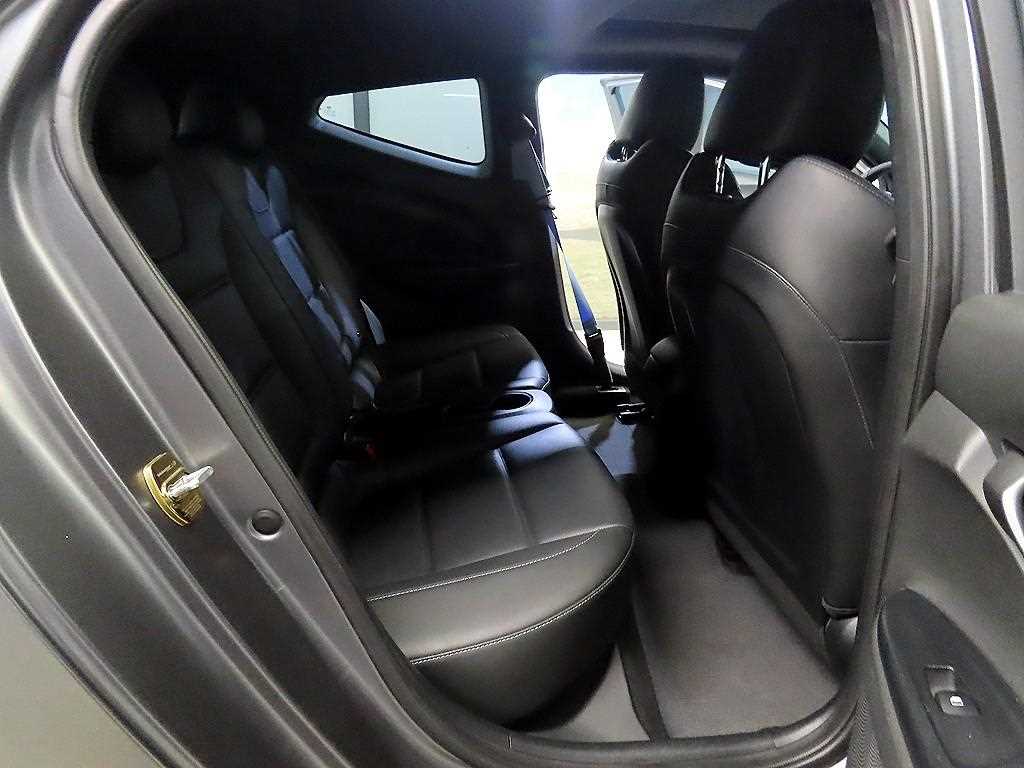 HYUNDAI Veloster - Vista 7