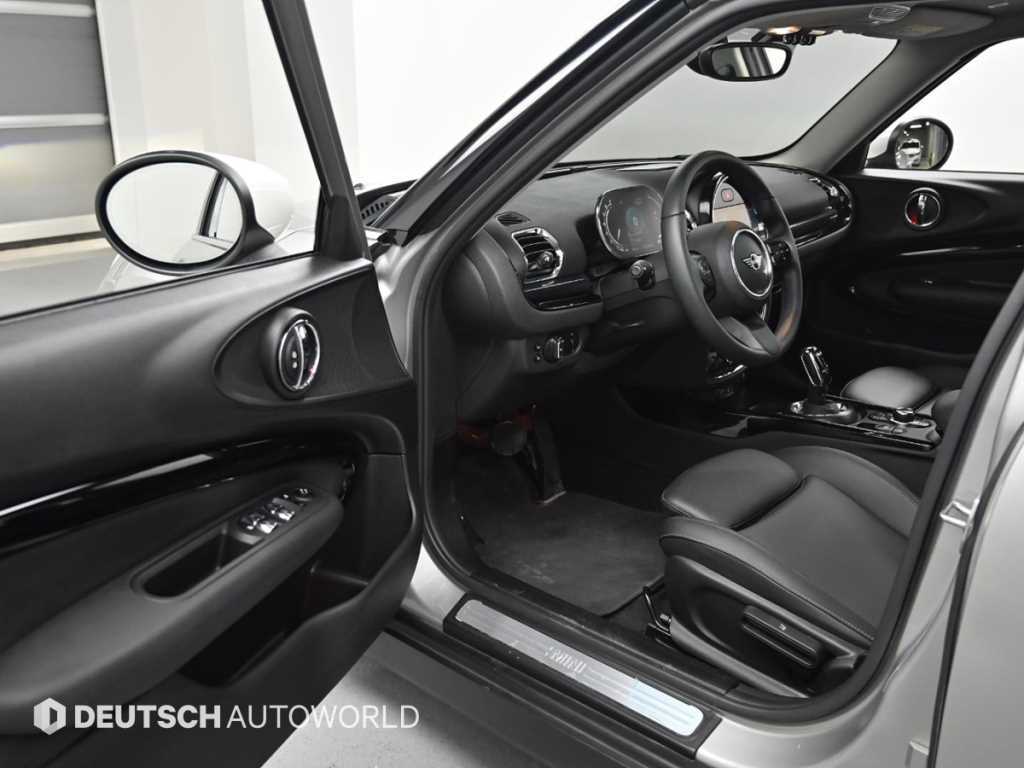 Mini Clubman - Vista 11