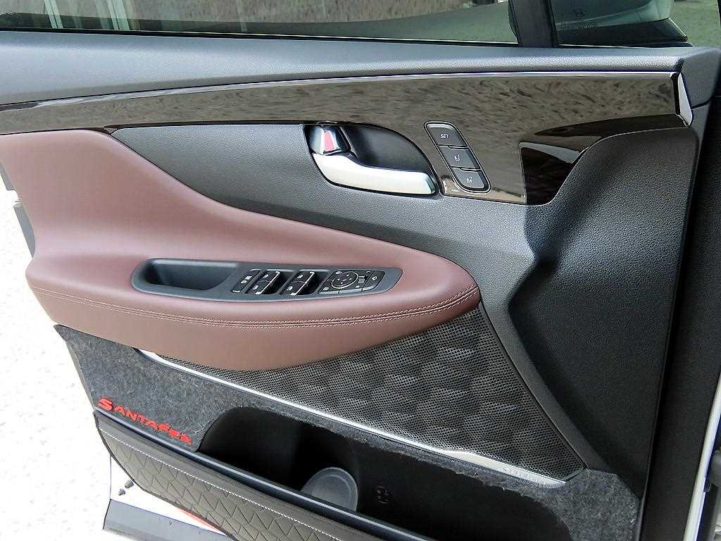 HYUNDAI Santa Fe - Vista 12