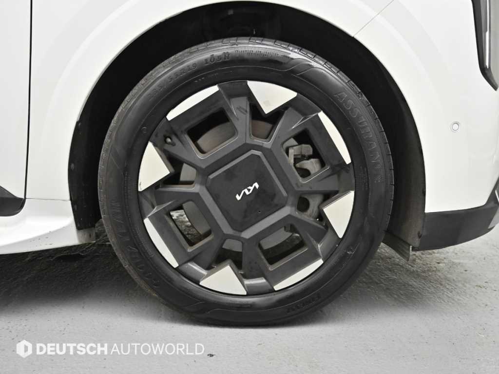KIA Carnival - Vista 5