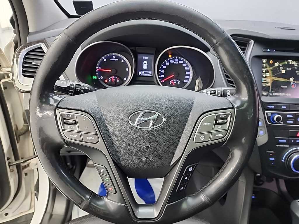 HYUNDAI Santa Fe - Vista 9
