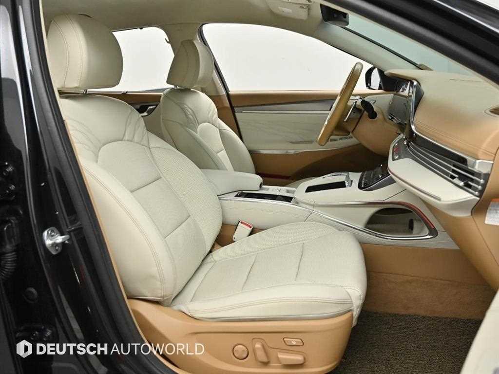 HYUNDAI Grandeur - Vista 10