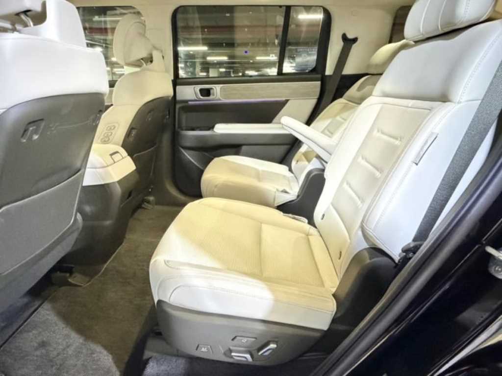 HYUNDAI Santa Fe - Vista 7