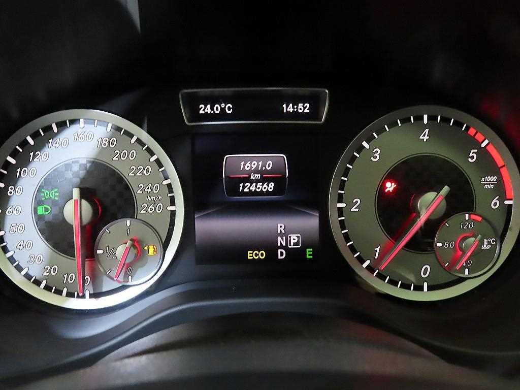 Mercedes Benz A Class - Vista 9