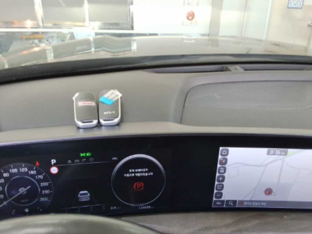 KIA K8 - Vista 4