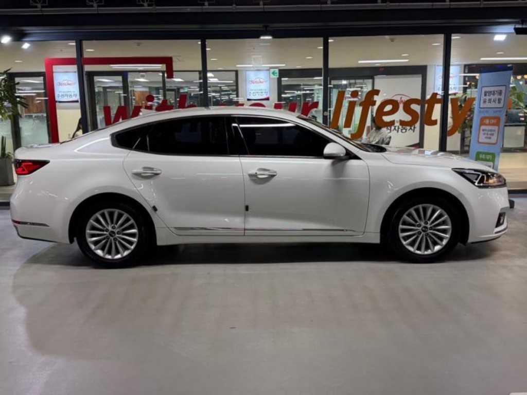 KIA K7 - Vista 3